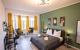 Loh9 - Das Apartment im Citycenter - Parkplatz - Wlan - Aufzug